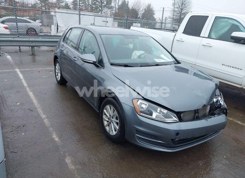 2017 Volkswagen Golf TSI S 4-DOOR/TSI SE 4-DOOR/TSI SEL 4-DOOR/TSI WOLFSBURG EDITION 4-DOOR (VIN 3VW217AU7HM028688) main photo