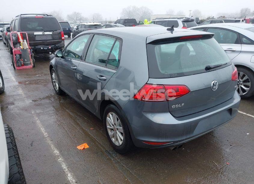Photo 3 of 2017 Volkswagen Golf TSI S 4-DOOR/TSI SE 4-DOOR/TSI SEL 4-DOOR/TSI WOLFSBURG EDITION 4-DOOR (VIN 3VW217AU7HM028688)
