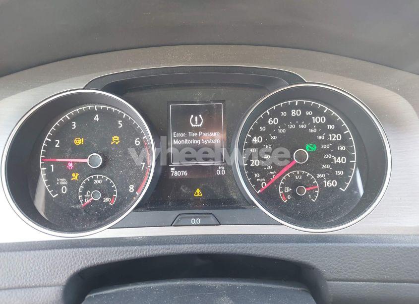 Photo 7 of 2017 Volkswagen Golf TSI S 4-DOOR/TSI SE 4-DOOR/TSI SEL 4-DOOR/TSI WOLFSBURG EDITION 4-DOOR (VIN 3VW217AU8HM016453)