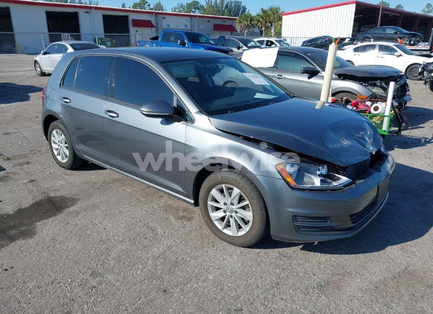 2017 Volkswagen Golf TSI S 4-DOOR/TSI SE 4-DOOR/TSI SEL 4-DOOR/TSI WOLFSBURG EDITION 4-DOOR (VIN 3VW217AU8HM022804) main photo