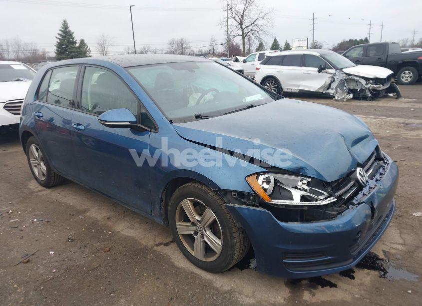 2017 Volkswagen Golf TSI S 4-DOOR/TSI SE 4-DOOR/TSI SEL 4-DOOR/TSI WOLFSBURG EDITION 4-DOOR (VIN 3VW217AU8HM054040) main photo