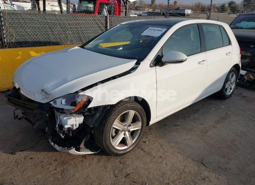 Photo 2 of 2017 Volkswagen Golf TSI S 4-DOOR/TSI SE 4-DOOR/TSI SEL 4-DOOR/TSI WOLFSBURG EDITION 4-DOOR (VIN 3VW217AU9HM022035)