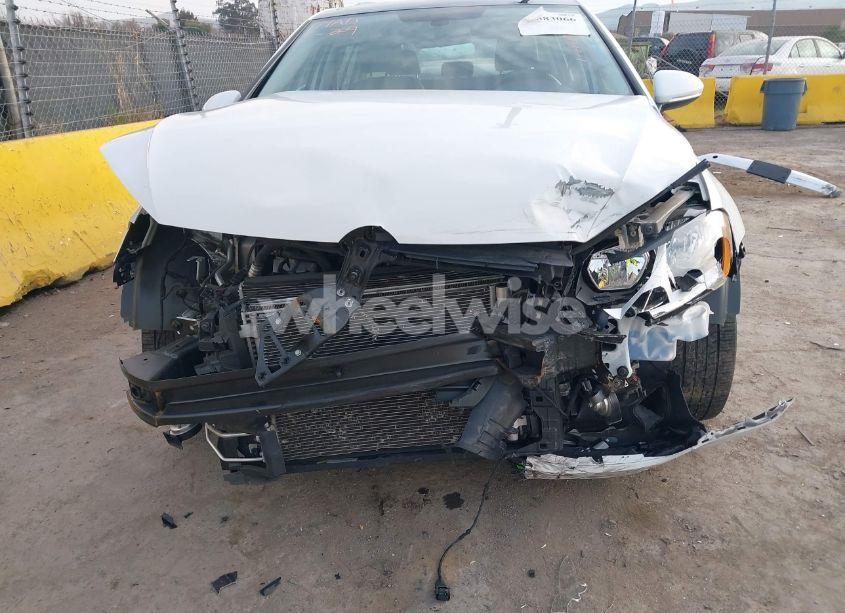 Photo 6 of 2017 Volkswagen Golf TSI S 4-DOOR/TSI SE 4-DOOR/TSI SEL 4-DOOR/TSI WOLFSBURG EDITION 4-DOOR (VIN 3VW217AU9HM022035)