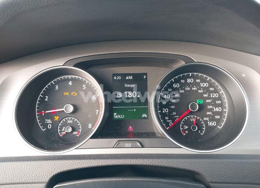 Photo 7 of 2017 Volkswagen Golf TSI S 4-DOOR/TSI SE 4-DOOR/TSI SEL 4-DOOR/TSI WOLFSBURG EDITION 4-DOOR (VIN 3VW217AU9HM022035)