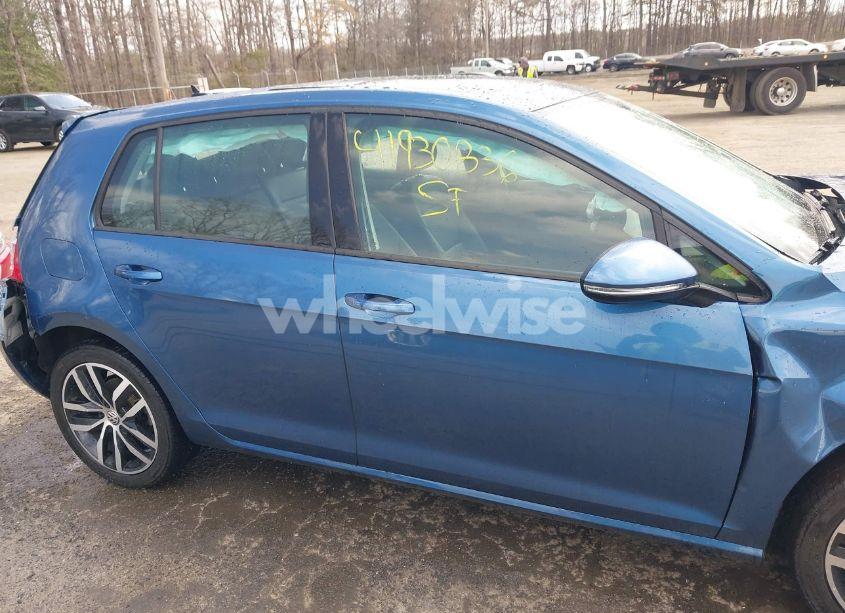 Photo 13 of 2017 Volkswagen Golf TSI S 4-DOOR/TSI SE 4-DOOR/TSI SEL 4-DOOR/TSI WOLFSBURG EDITION 4-DOOR (VIN 3VW217AU9HM037828)