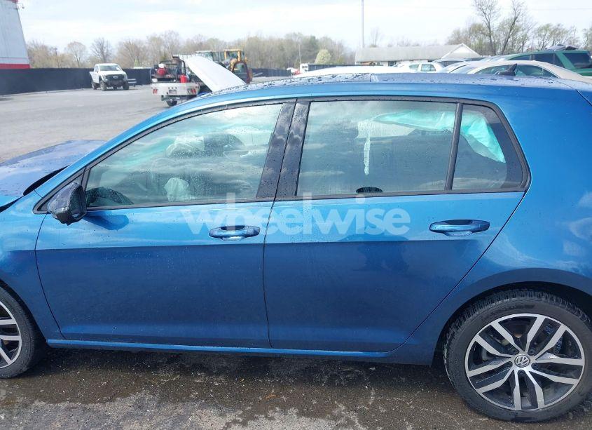 Photo 14 of 2017 Volkswagen Golf TSI S 4-DOOR/TSI SE 4-DOOR/TSI SEL 4-DOOR/TSI WOLFSBURG EDITION 4-DOOR (VIN 3VW217AU9HM037828)