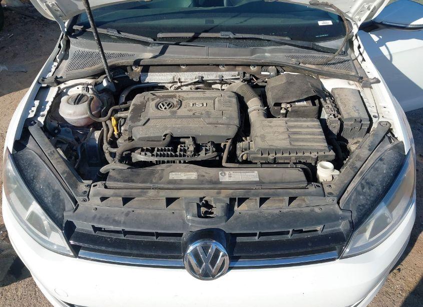 Photo 10 of 2017 Volkswagen Golf TSI S 4-DOOR/TSI SE 4-DOOR/TSI SEL 4-DOOR/TSI WOLFSBURG EDITION 4-DOOR (VIN 3VW217AUXHM024926)