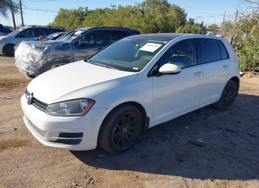 Photo 2 of 2017 Volkswagen Golf TSI S 4-DOOR/TSI SE 4-DOOR/TSI SEL 4-DOOR/TSI WOLFSBURG EDITION 4-DOOR (VIN 3VW217AUXHM024926)