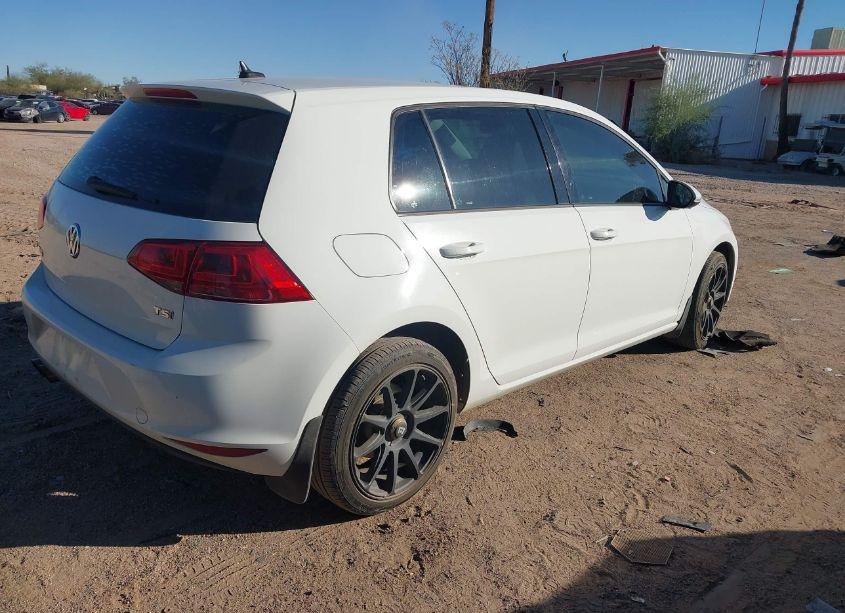 Photo 4 of 2017 Volkswagen Golf TSI S 4-DOOR/TSI SE 4-DOOR/TSI SEL 4-DOOR/TSI WOLFSBURG EDITION 4-DOOR (VIN 3VW217AUXHM024926)