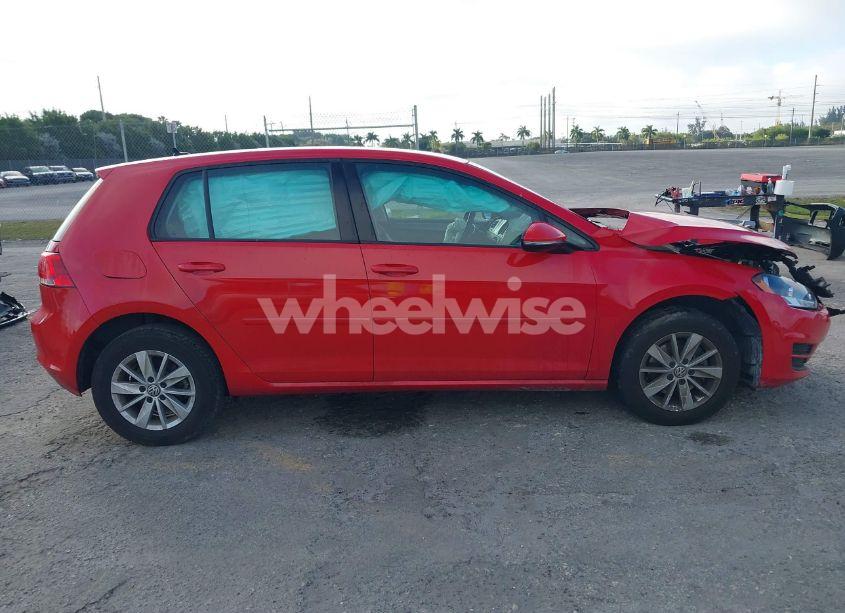 Photo 12 of 2017 Volkswagen Golf TSI S 4-DOOR/TSI SE 4-DOOR/TSI SEL 4-DOOR/TSI WOLFSBURG EDITION 4-DOOR (VIN 3VW217AUXHM030001)