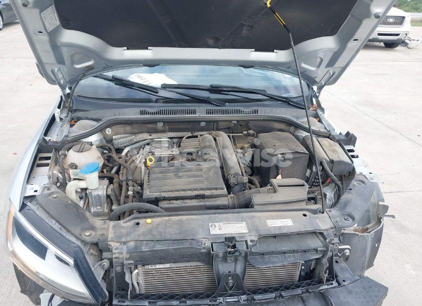 Photo 10 of 2016 Volkswagen Jetta 1.4T S (VIN 3VW267AJ0GM305798)
