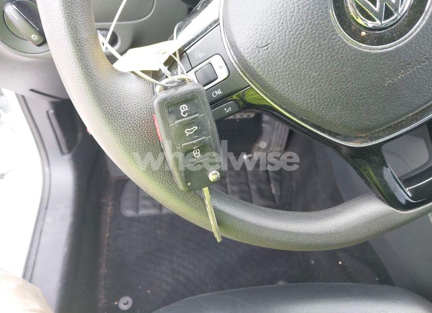 Photo 11 of 2016 Volkswagen Jetta 1.4T S (VIN 3VW267AJ0GM305798)