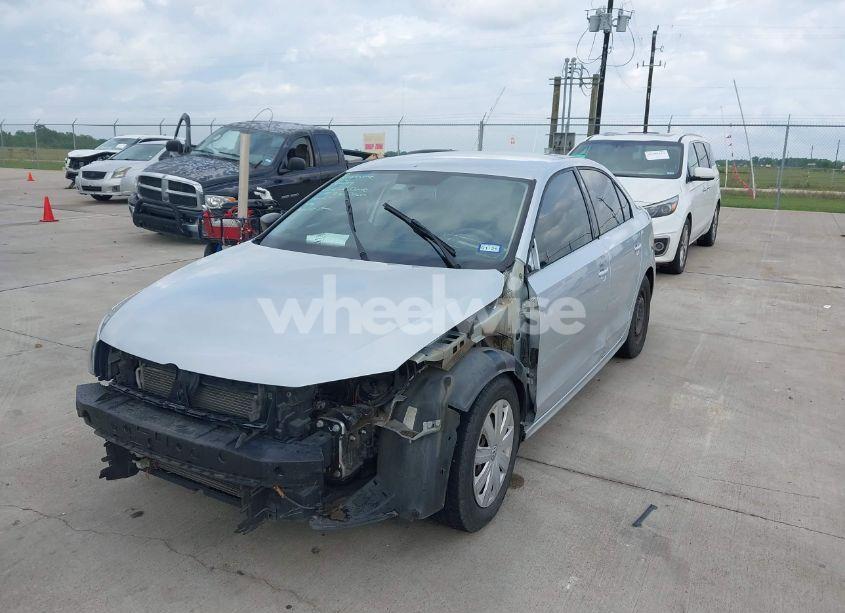 Photo 6 of 2016 Volkswagen Jetta 1.4T S (VIN 3VW267AJ0GM305798)