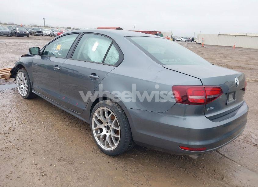 Photo 3 of 2016 Volkswagen Jetta 1.4T S (VIN 3VW267AJ0GM383742)