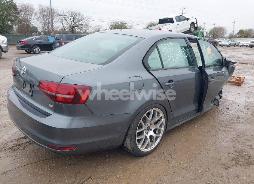 Photo 4 of 2016 Volkswagen Jetta 1.4T S (VIN 3VW267AJ0GM383742)