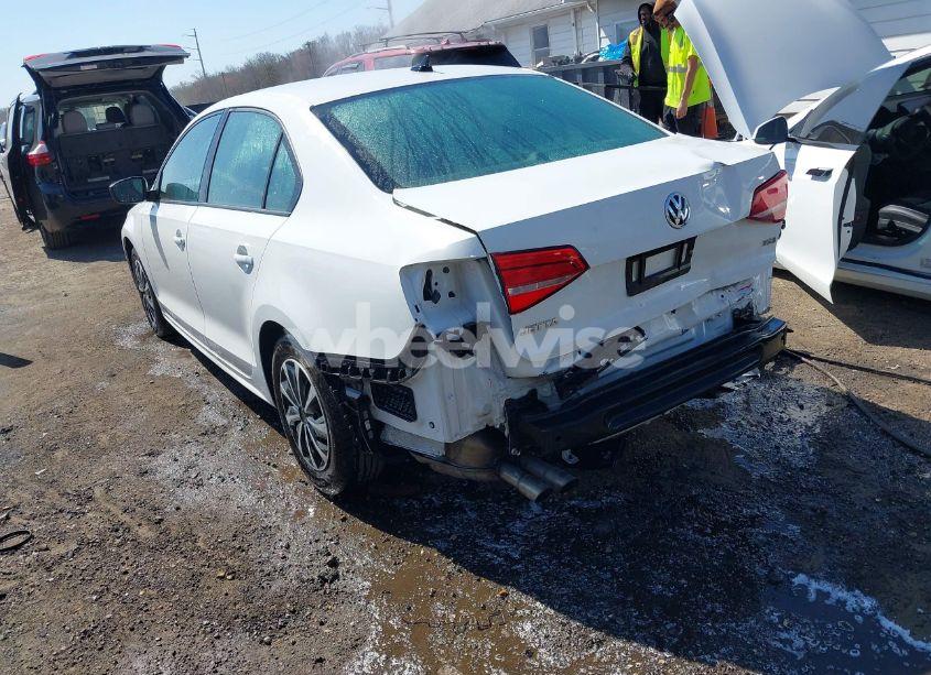 Photo 3 of 2016 Volkswagen Jetta 1.4T S (VIN 3VW267AJ1GM284752)