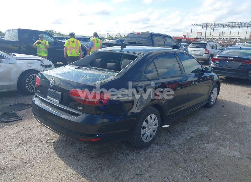 Photo 4 of 2016 Volkswagen Jetta 1.4T S (VIN 3VW267AJ1GM297601)