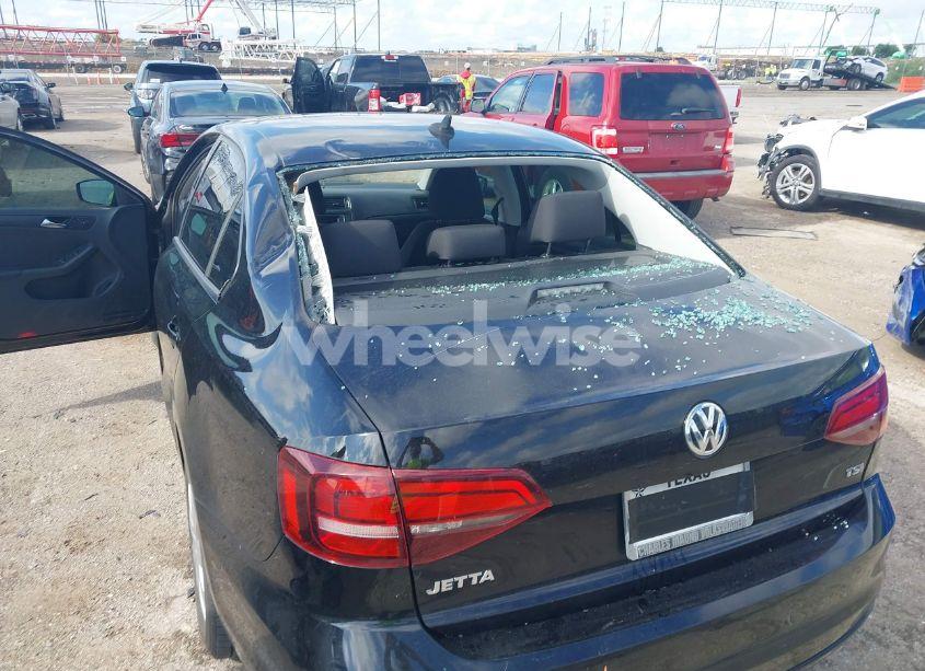 Photo 6 of 2016 Volkswagen Jetta 1.4T S (VIN 3VW267AJ1GM297601)