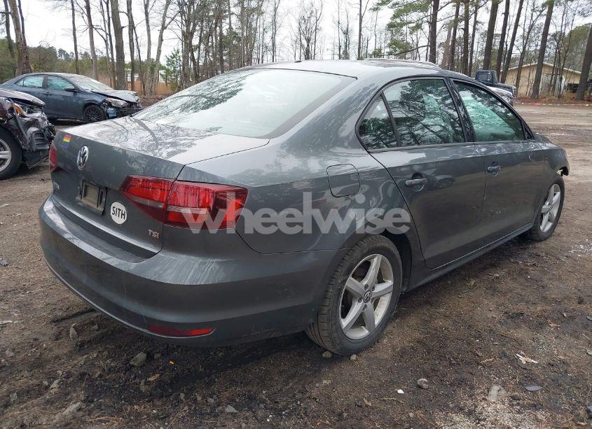 Photo 4 of 2016 Volkswagen Jetta 1.4T S (VIN 3VW267AJ1GM343721)