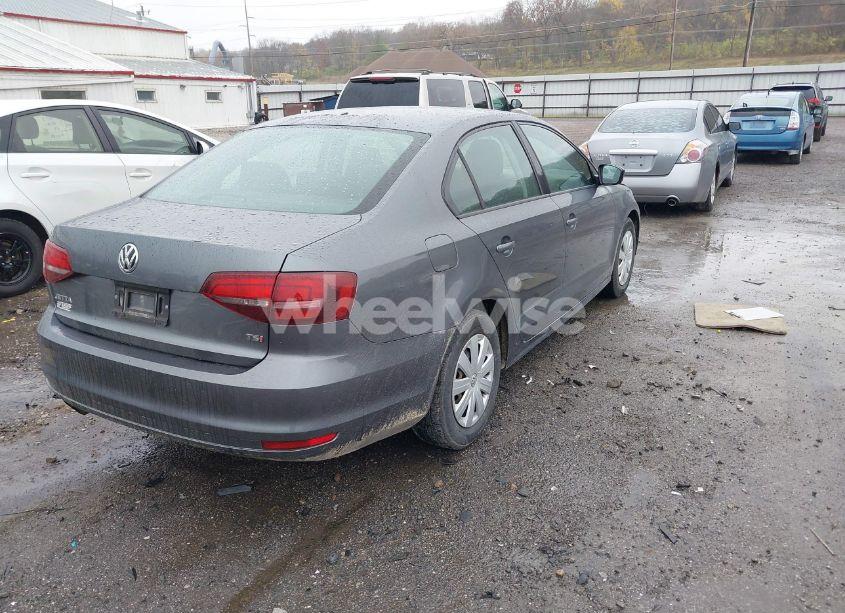 Photo 4 of 2016 Volkswagen Jetta 1.4T S (VIN 3VW267AJ2GM281651)