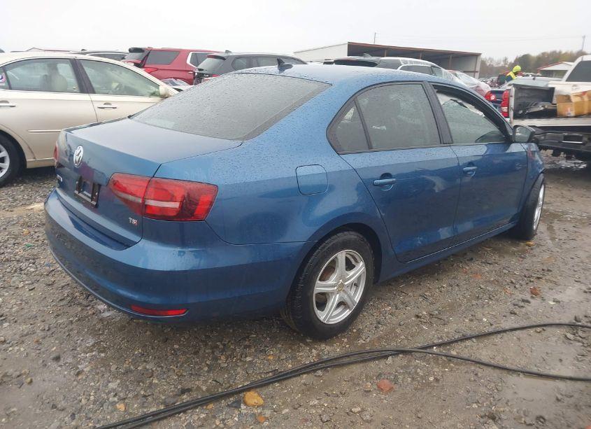 Photo 4 of 2016 Volkswagen Jetta 1.4T S (VIN 3VW267AJ2GM292181)