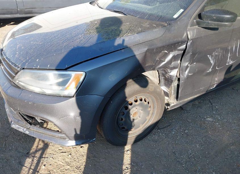 Photo 6 of 2016 Volkswagen Jetta 1.4T S (VIN 3VW267AJ2GM335479)