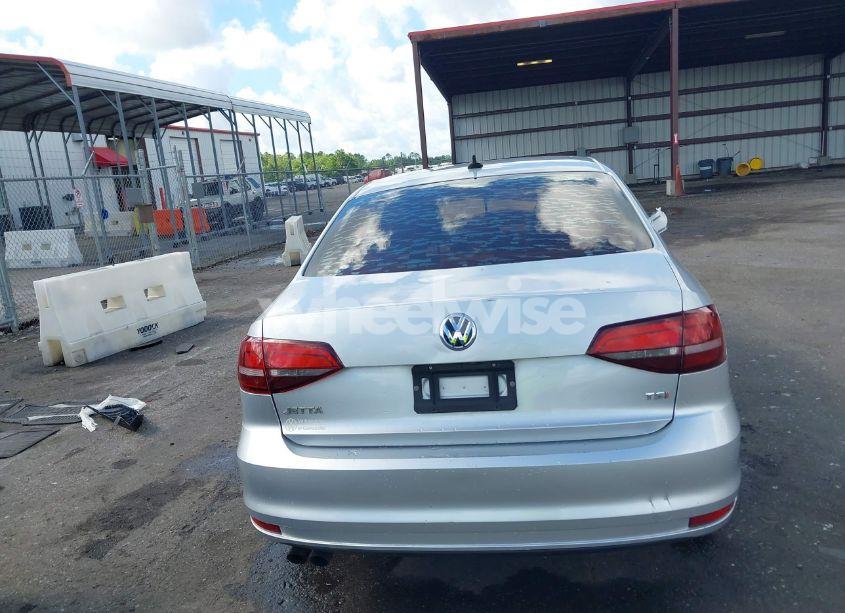 Photo 16 of 2016 Volkswagen Jetta 1.4T S (VIN 3VW267AJ2GM344232)