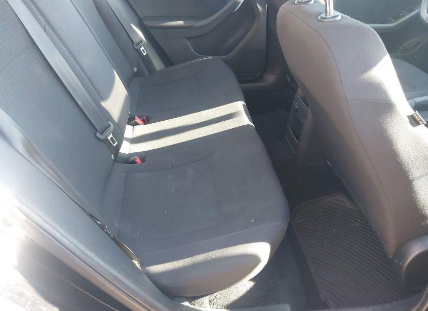 Photo 8 of 2016 Volkswagen Jetta 1.4T S (VIN 3VW267AJ2GM387419)