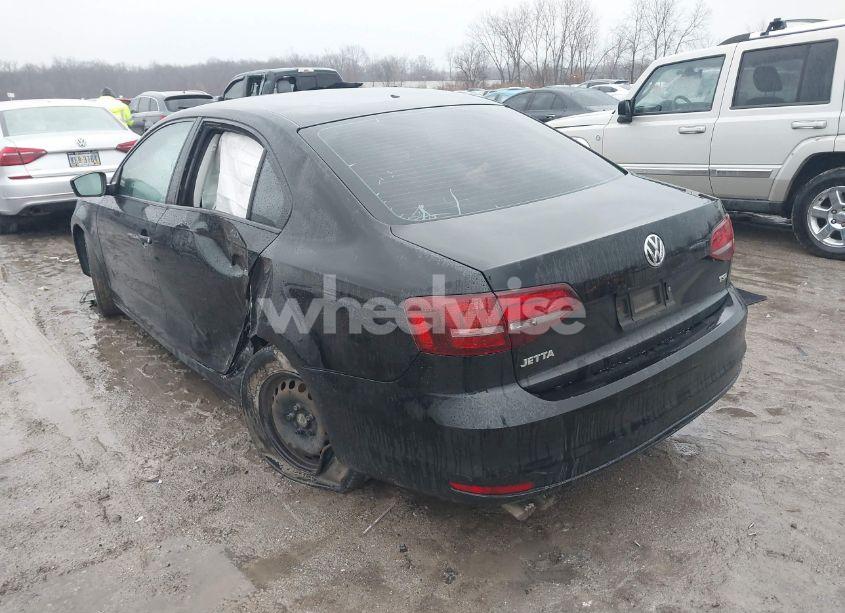 Photo 3 of 2016 Volkswagen Jetta S (VIN 3VW267AJ3GM388028)