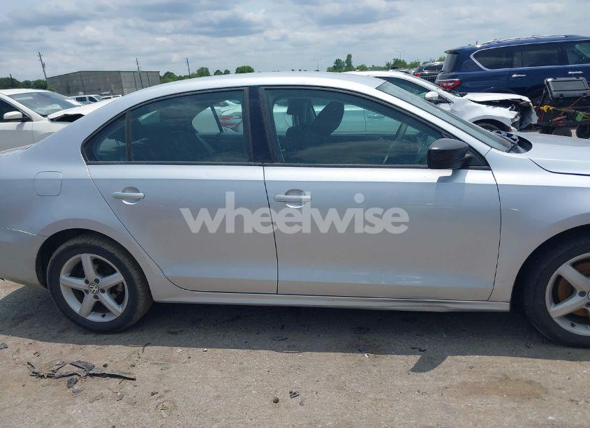 Photo 13 of 2016 Volkswagen Jetta 1.4T S (VIN 3VW267AJ4GM260266)