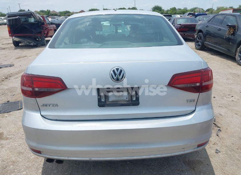 Photo 16 of 2016 Volkswagen Jetta 1.4T S (VIN 3VW267AJ4GM260266)