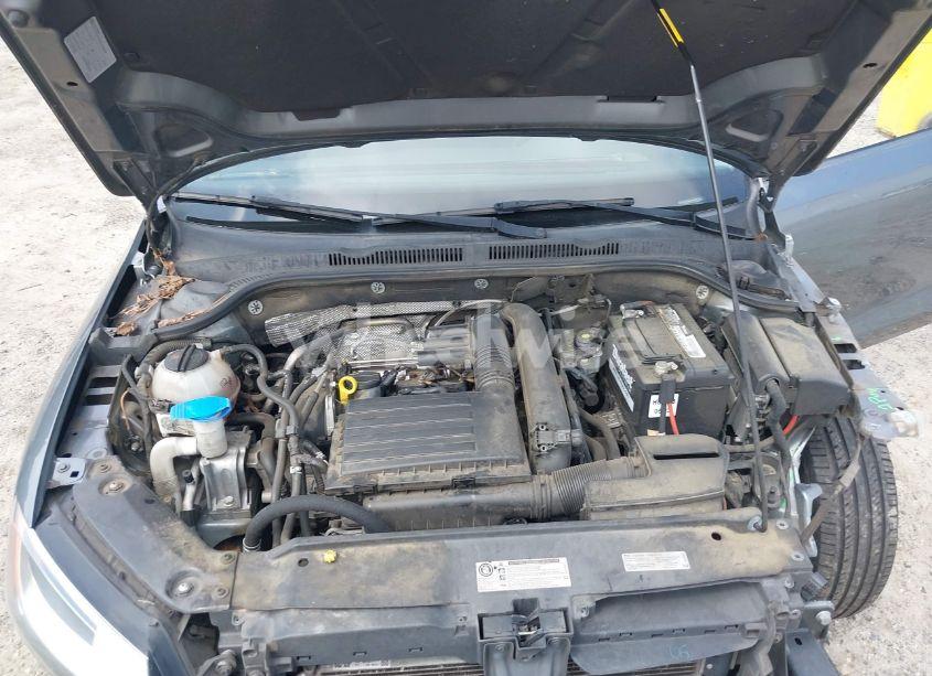 Photo 10 of 2016 Volkswagen Jetta 1.4T S (VIN 3VW267AJ4GM285555)