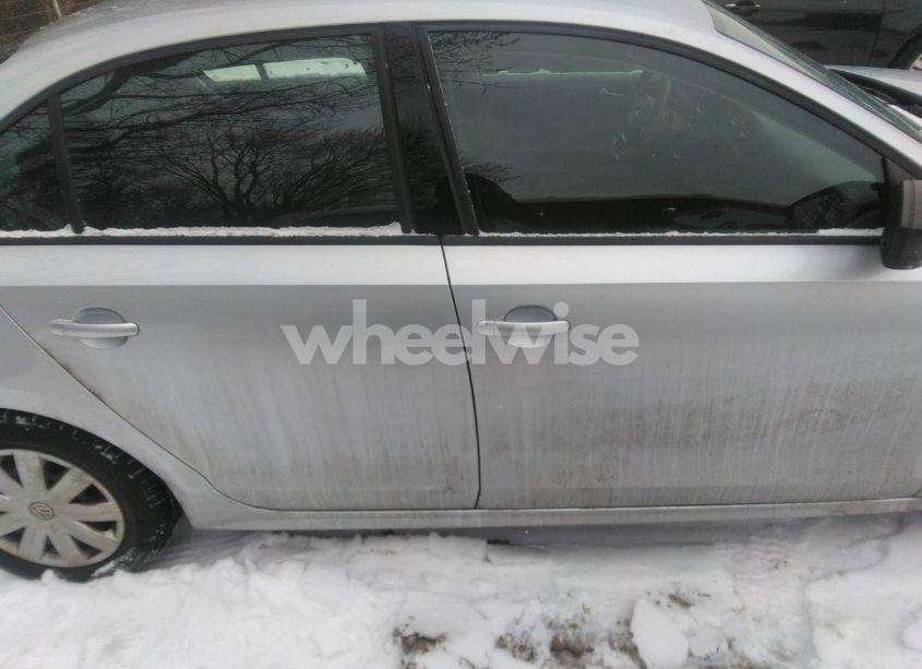 Photo 13 of 2016 Volkswagen Jetta 1.4T S (VIN 3VW267AJ4GM328226)