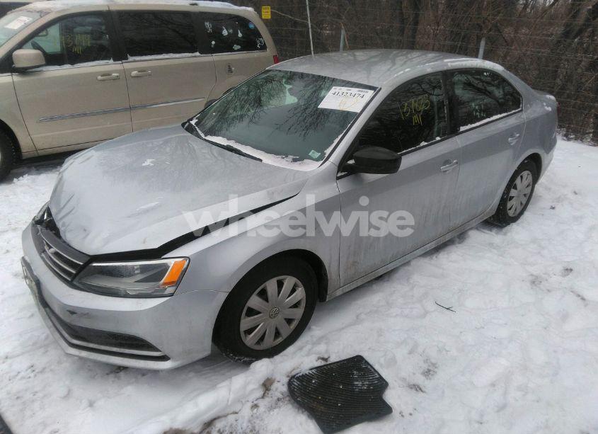 Photo 2 of 2016 Volkswagen Jetta 1.4T S (VIN 3VW267AJ4GM328226)