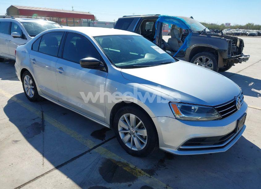 2016 Volkswagen Jetta 1.4T S (VIN 3VW267AJ5GM248000) main photo