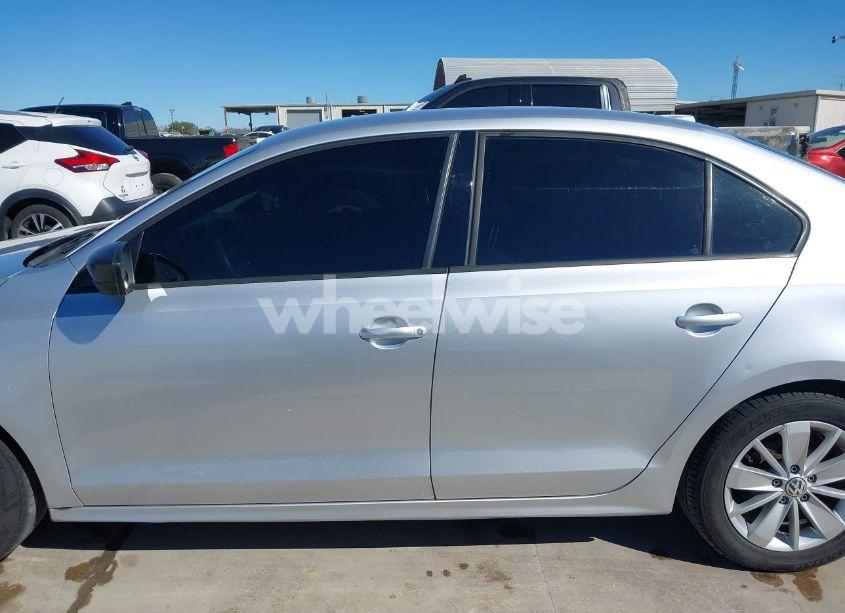 Photo 14 of 2016 Volkswagen Jetta 1.4T S (VIN 3VW267AJ5GM248000)