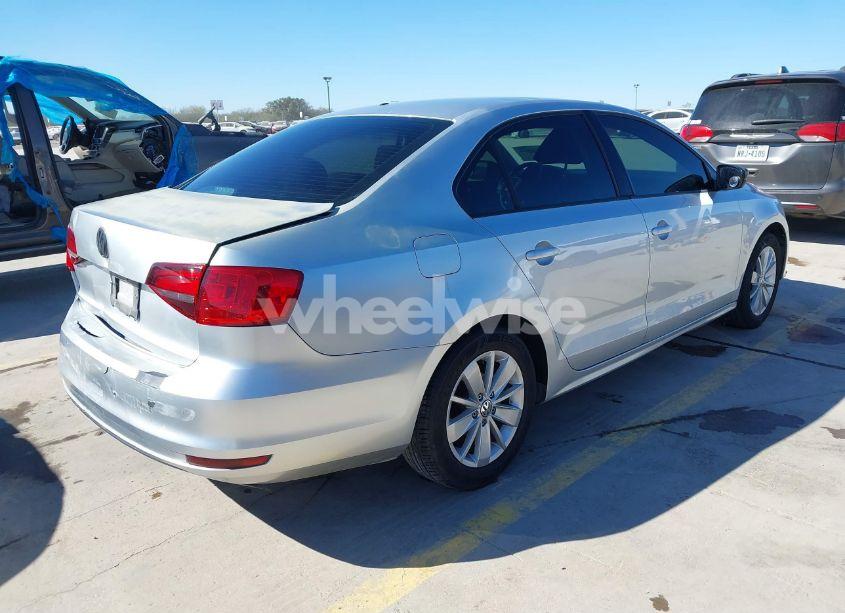 Photo 4 of 2016 Volkswagen Jetta 1.4T S (VIN 3VW267AJ5GM248000)