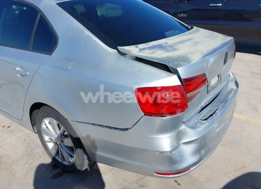 Photo 6 of 2016 Volkswagen Jetta 1.4T S (VIN 3VW267AJ5GM248000)