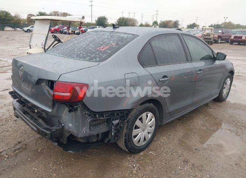 Photo 4 of 2016 Volkswagen Jetta 1.4T S (VIN 3VW267AJ5GM318627)
