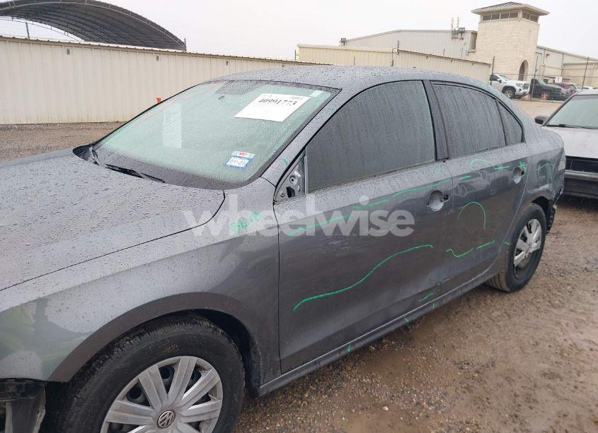 Photo 6 of 2016 Volkswagen Jetta 1.4T S (VIN 3VW267AJ5GM318627)