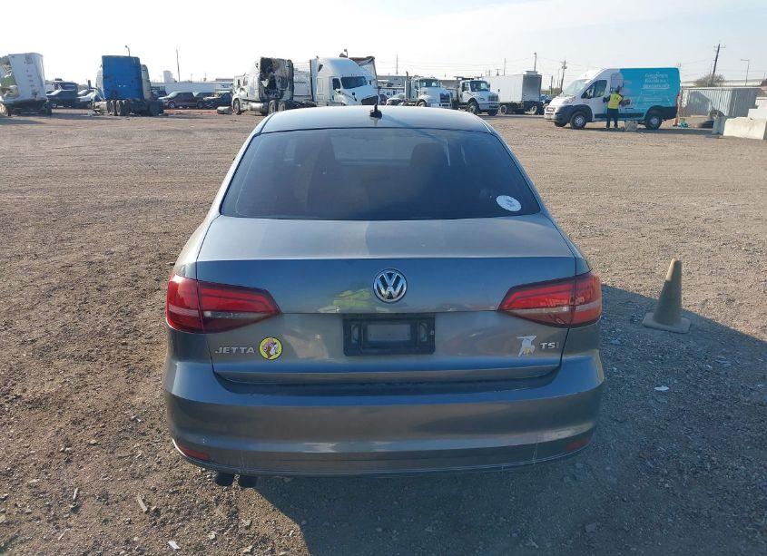 Photo 15 of 2016 Volkswagen Jetta 1.4T S (VIN 3VW267AJ5GM388998)