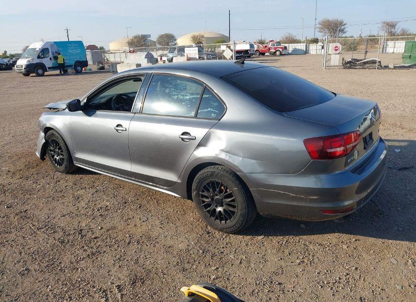 Photo 3 of 2016 Volkswagen Jetta 1.4T S (VIN 3VW267AJ5GM388998)