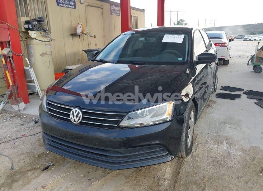 Photo 2 of 2016 Volkswagen Jetta 1.4T S (VIN 3VW267AJ5GM398057)