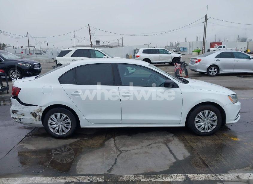 Photo 13 of 2016 Volkswagen Jetta 1.4T S (VIN 3VW267AJ6GM237619)