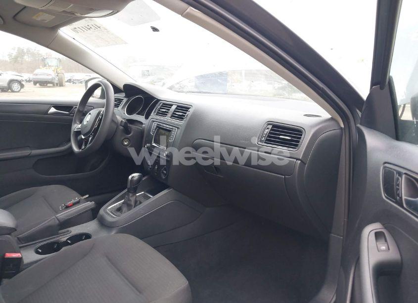 Photo 5 of 2016 Volkswagen Jetta 1.4T S (VIN 3VW267AJ6GM264979)