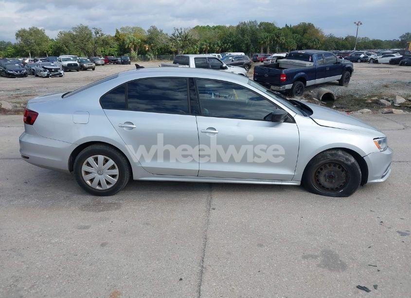 Photo 13 of 2016 Volkswagen Jetta 1.4T S (VIN 3VW267AJ6GM266117)