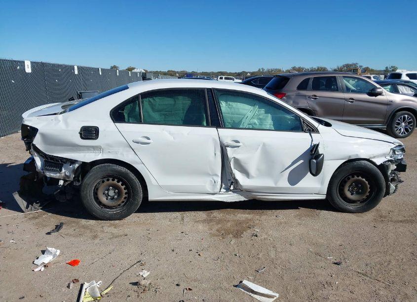 Photo 13 of 2016 Volkswagen Jetta 1.4T S (VIN 3VW267AJ6GM283418)