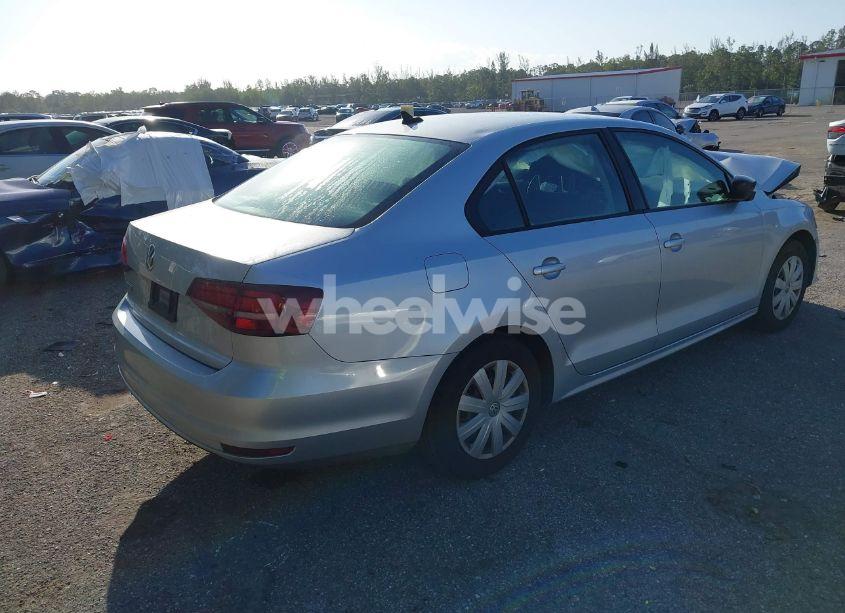 Photo 4 of 2016 Volkswagen Jetta 1.4T S (VIN 3VW267AJ6GM294709)