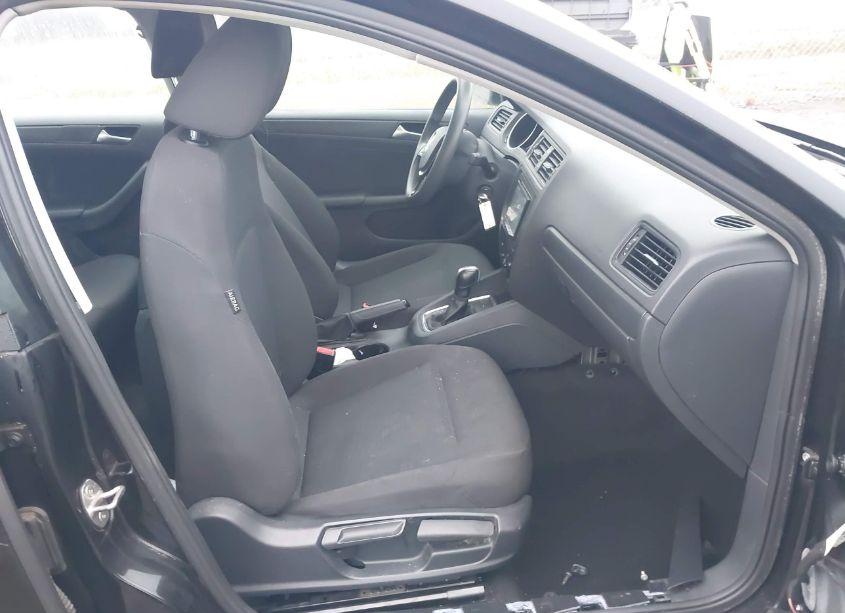 Photo 5 of 2016 Volkswagen Jetta 1.4T S (VIN 3VW267AJ6GM350857)