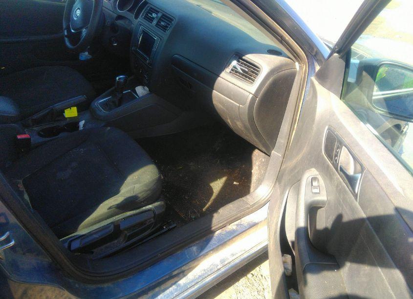 Photo 5 of 2016 Volkswagen Jetta 1.4T S (VIN 3VW267AJ6GM397323)